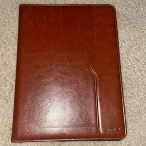 DTTO IPAD 9TH/8TH/7TH GENERATION 10.2 INCH CASE 2021/2020/2019 LEATHER CASE